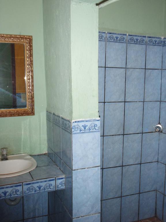 Guest house Posada Ixchel El Remate Quarto foto