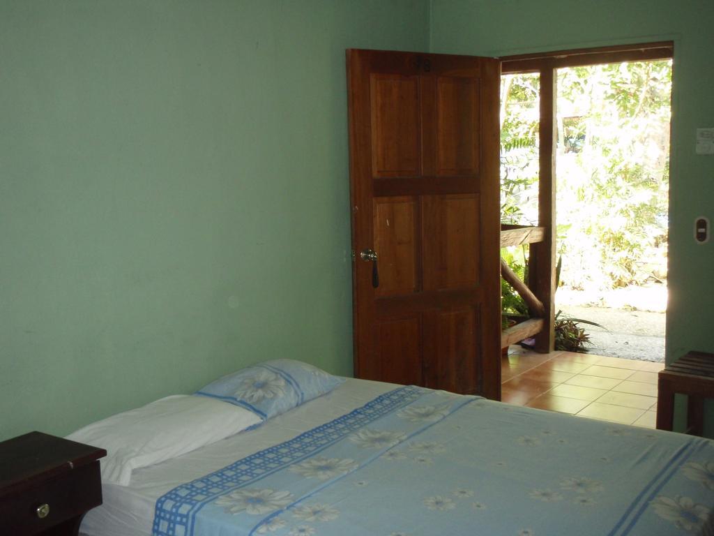Guest house Posada Ixchel El Remate Quarto foto